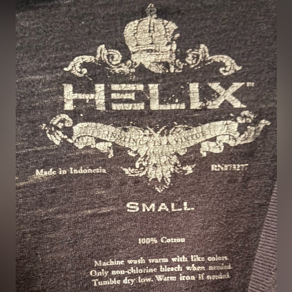 Helix Black Men’s Tee - Picture 2 of 3